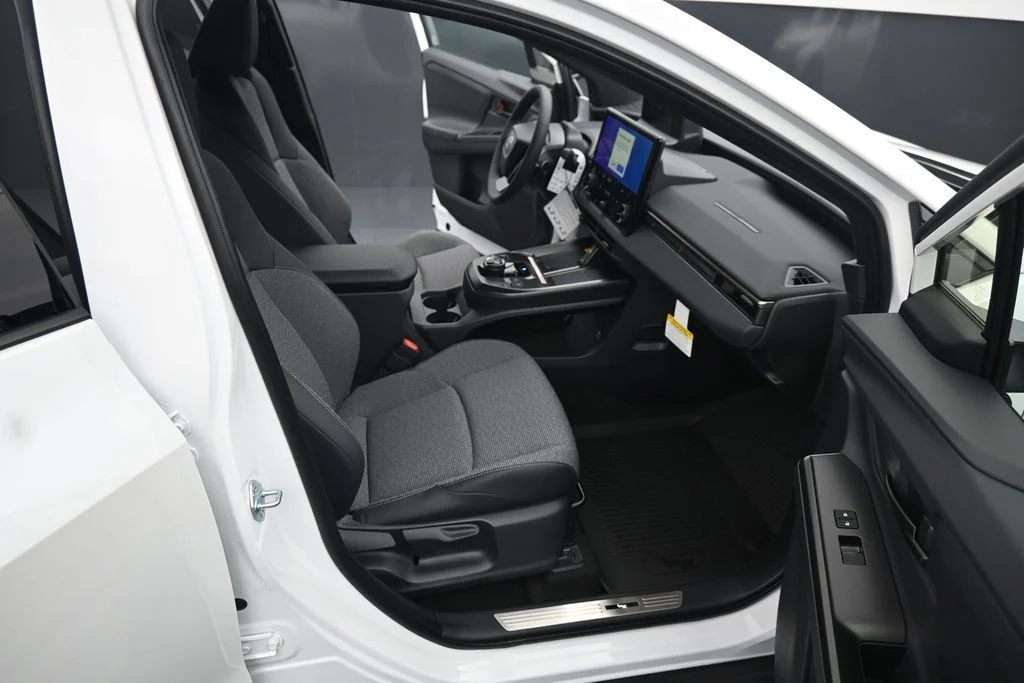 New 2026 Wind Chill Pearl <sup>1</sup> Toyota  XLE image 19