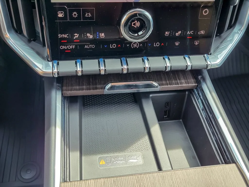 2026 GMC Acadia Denali - Photo 16