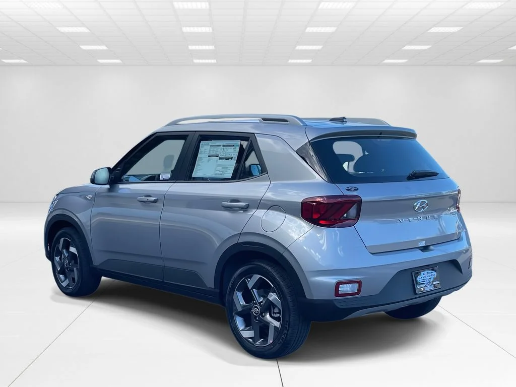 New 2026 Silver Hyundai SEL image 4