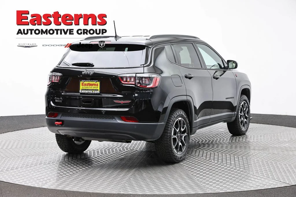 Certified Used 2025 Black Jeep Trailhawk image 6