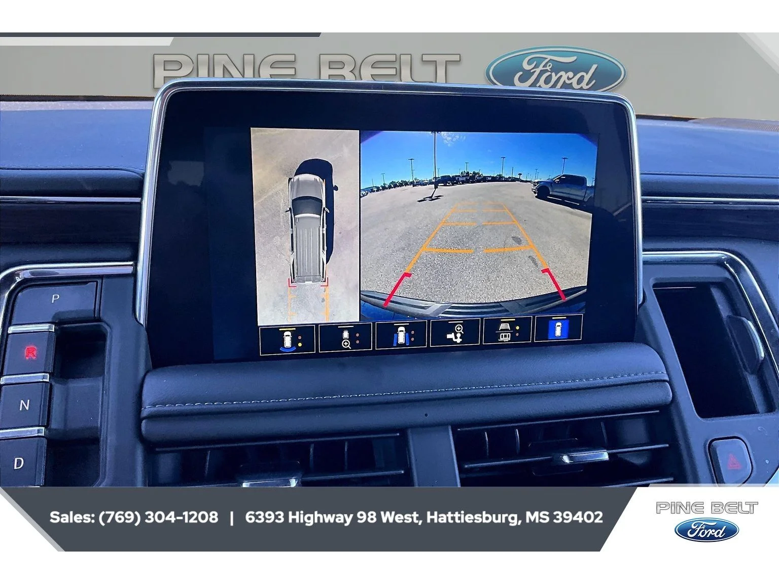 Used 2024 BLACK Chevrolet Z71 image 15