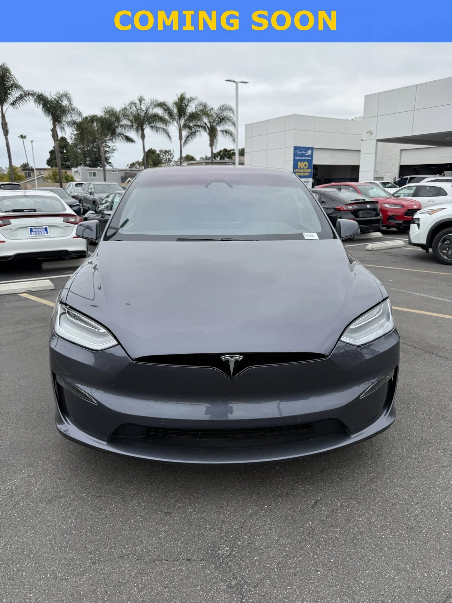 2022 Tesla Model X Long Range's photo