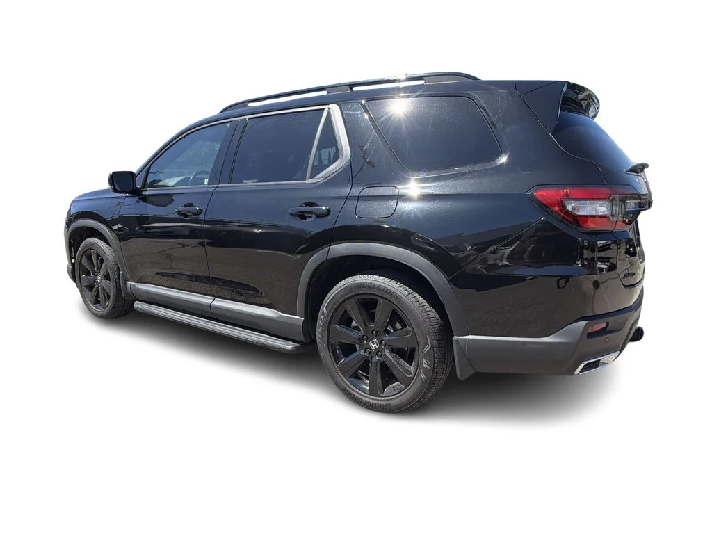Used 2024 Crystal Black Pearl Honda Black Edition AWD Certified Pre-Owned   One Owner image 9