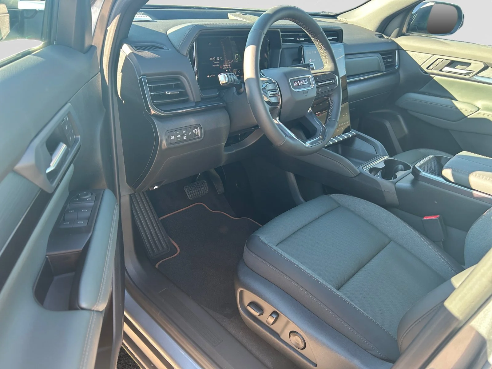 New 2027 Sterling Metallic GMC AWD AT4 image 13