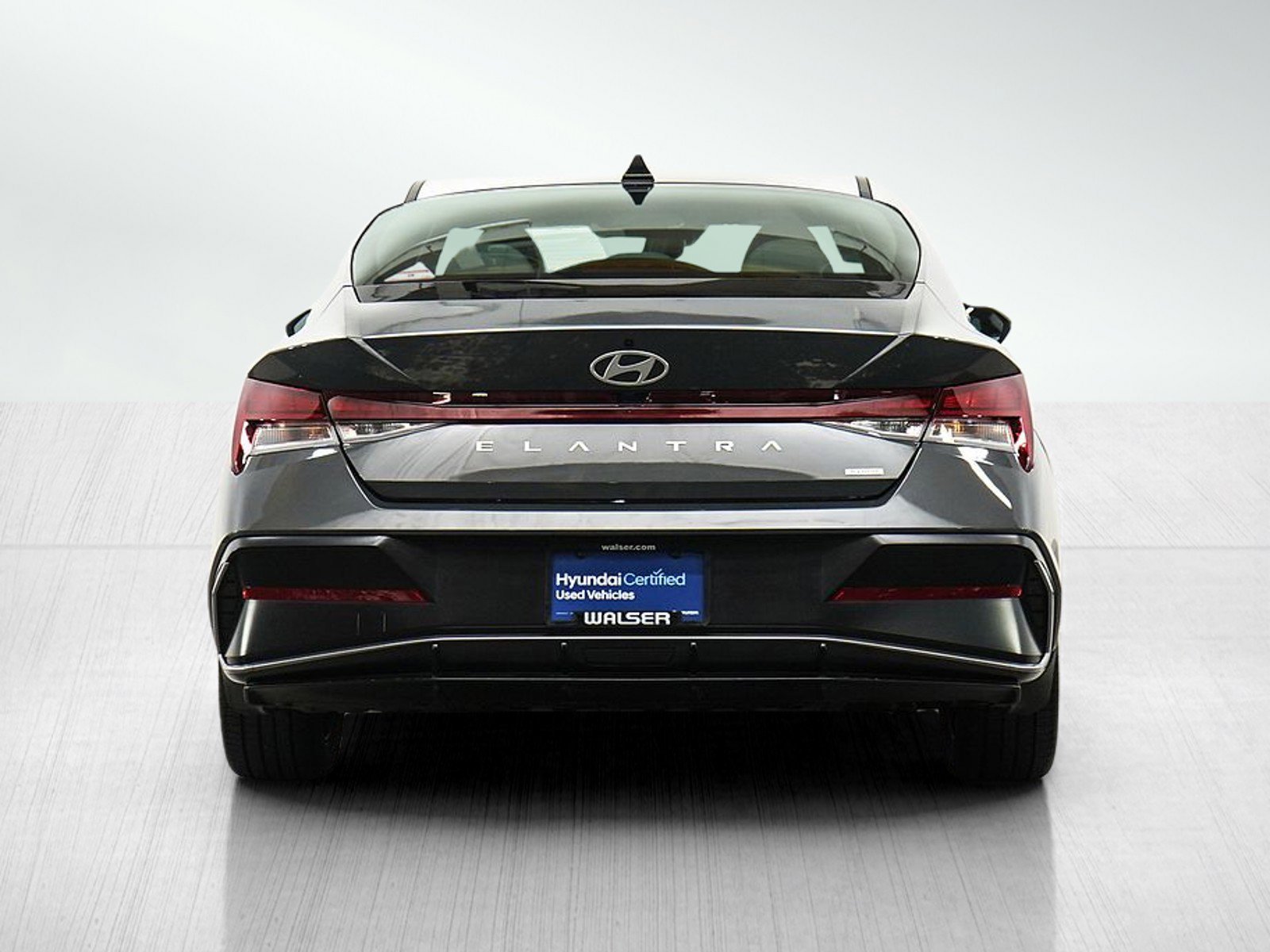 Certified Used 2025 Ecotronic Gray Hyundai Limited DCT image 4