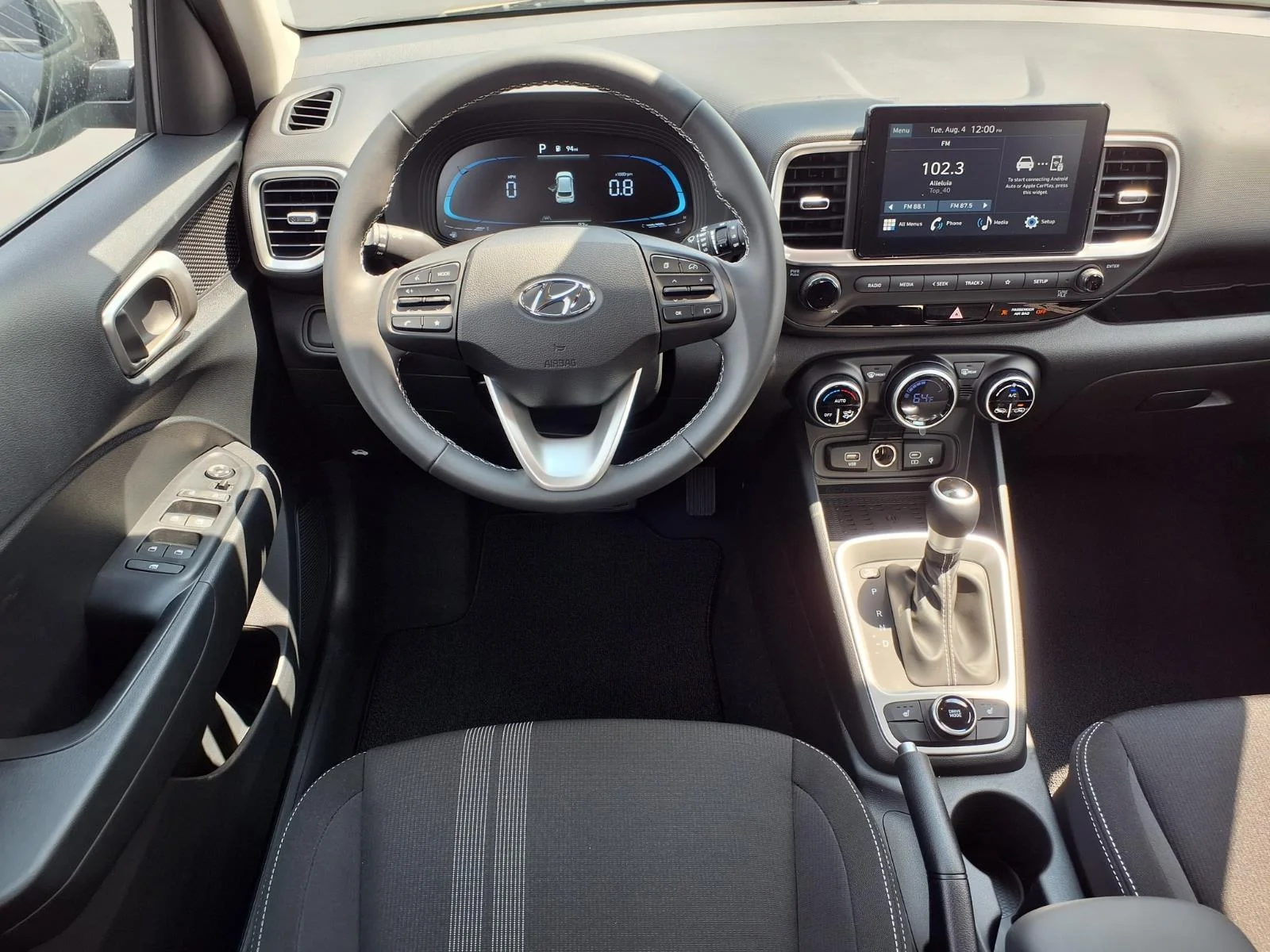 New 2026 Onyx Black Hyundai SEL image 2
