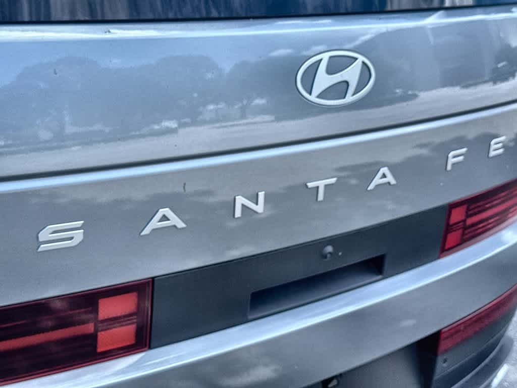 Used 2026 Shimmering Silver Hyundai SEL image 10