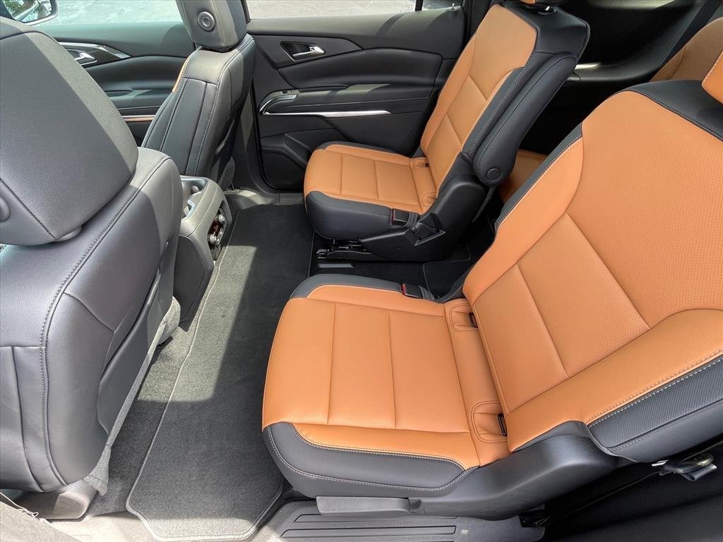 2027 Chevrolet Traverse Z71 - Photo 25