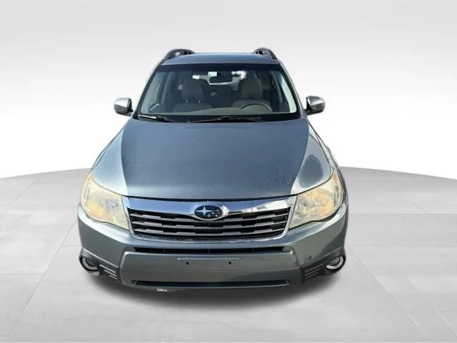 Used 2010 Blue Subaru 2.5X image 9