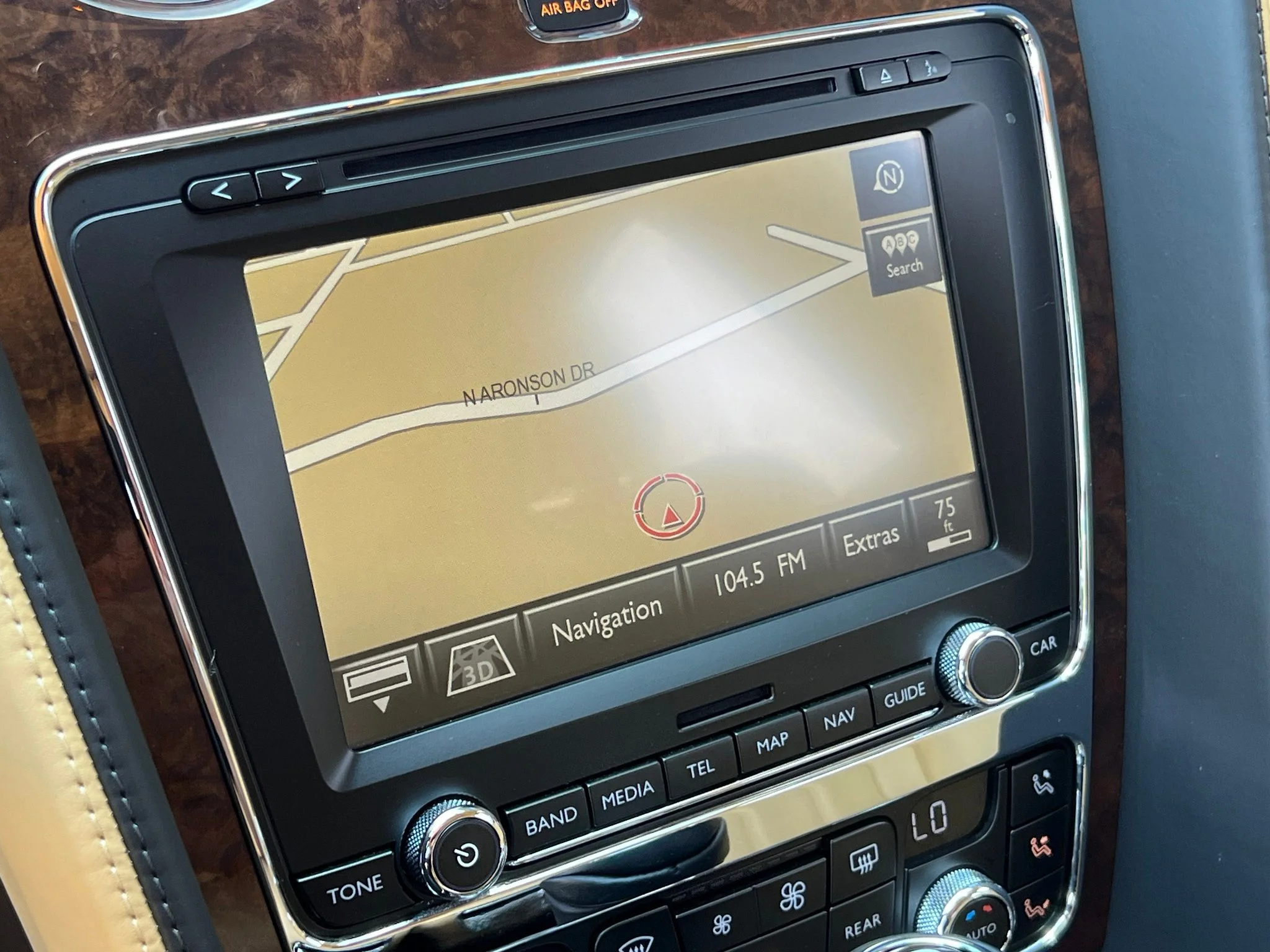 Used 2014 Black Bentley Base image 35