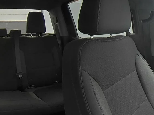 Used 2020 White Chevrolet LT image 33