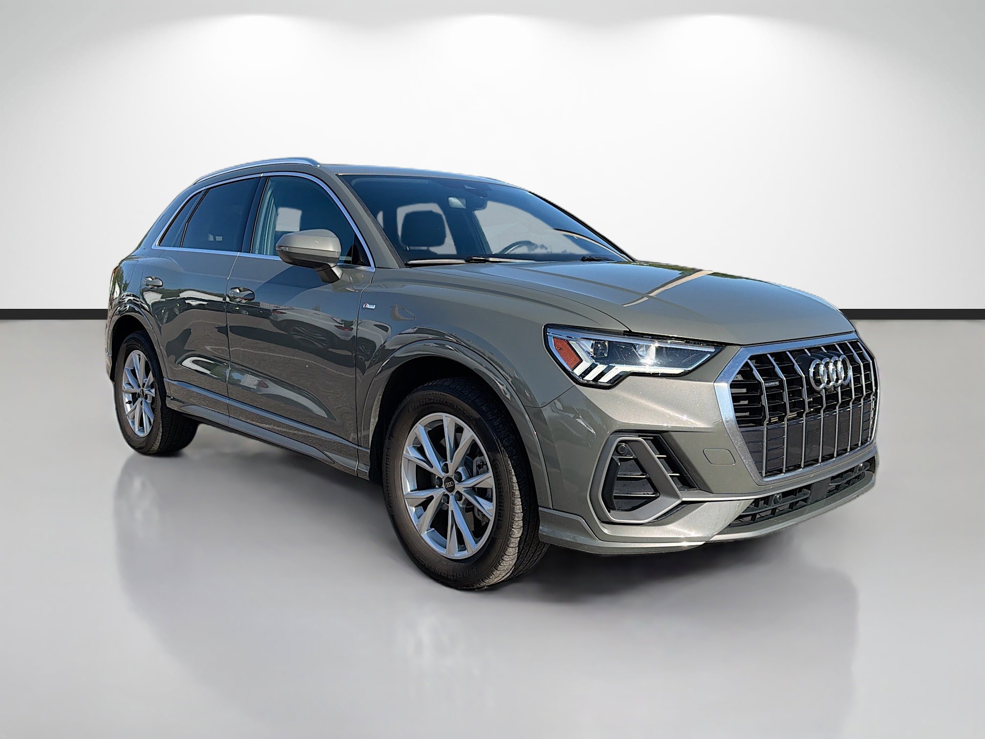 2023 Audi Q3