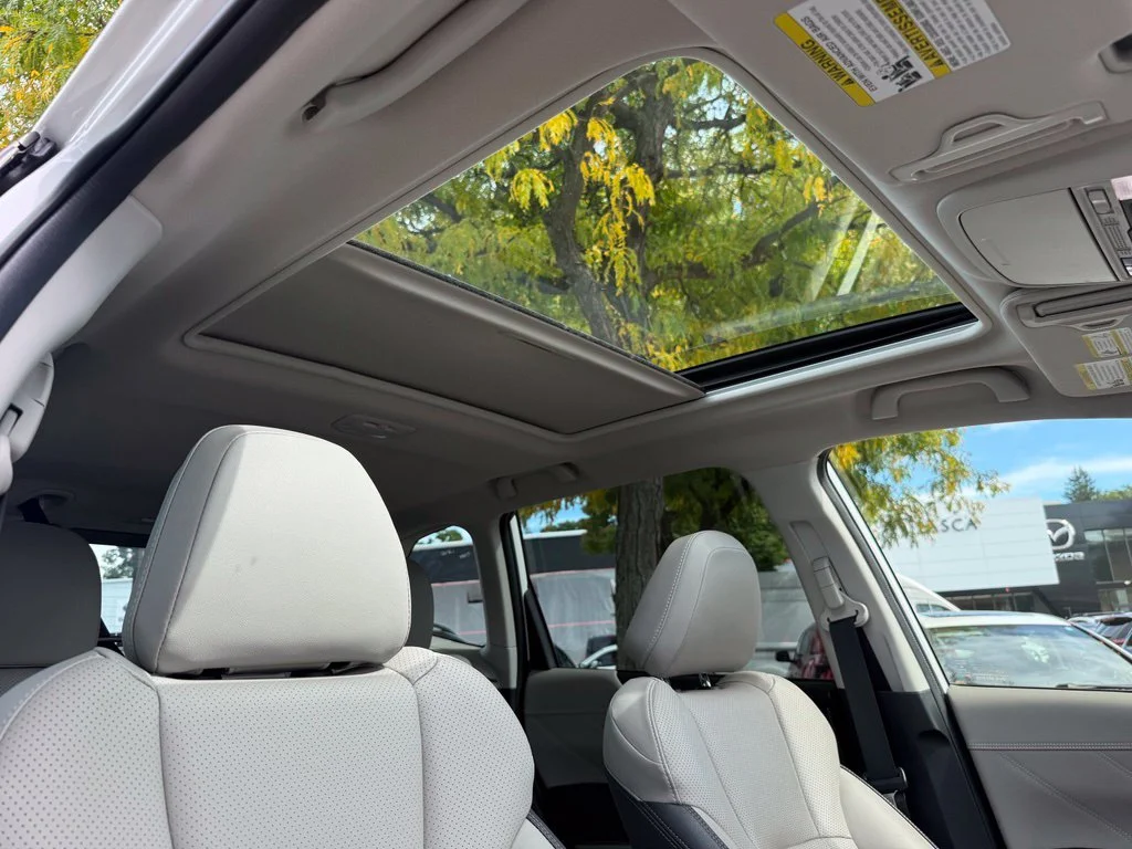 Used 2023 Crystal White Pearl Subaru Limited image 31