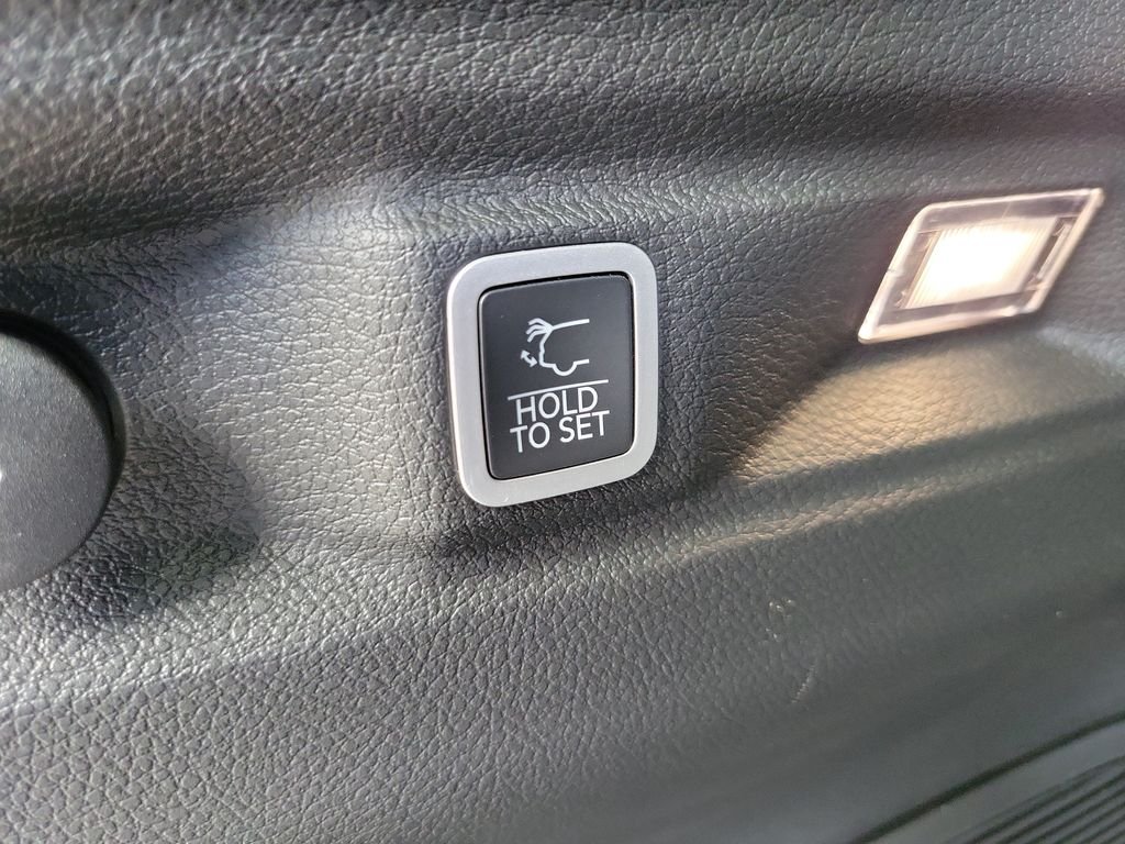 New 2026 Steel Blue Exterior Paint Jeep Limited image 8