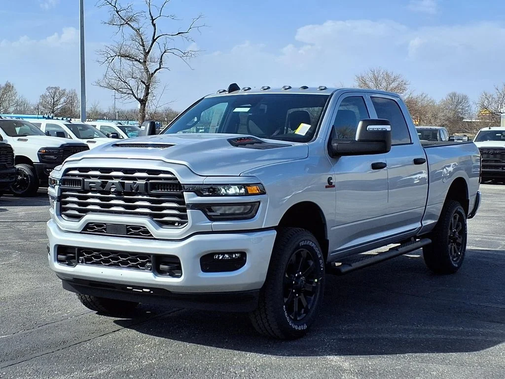 New 2026 Silver-Zynith Exterior Paint RAM Tradesman image 2