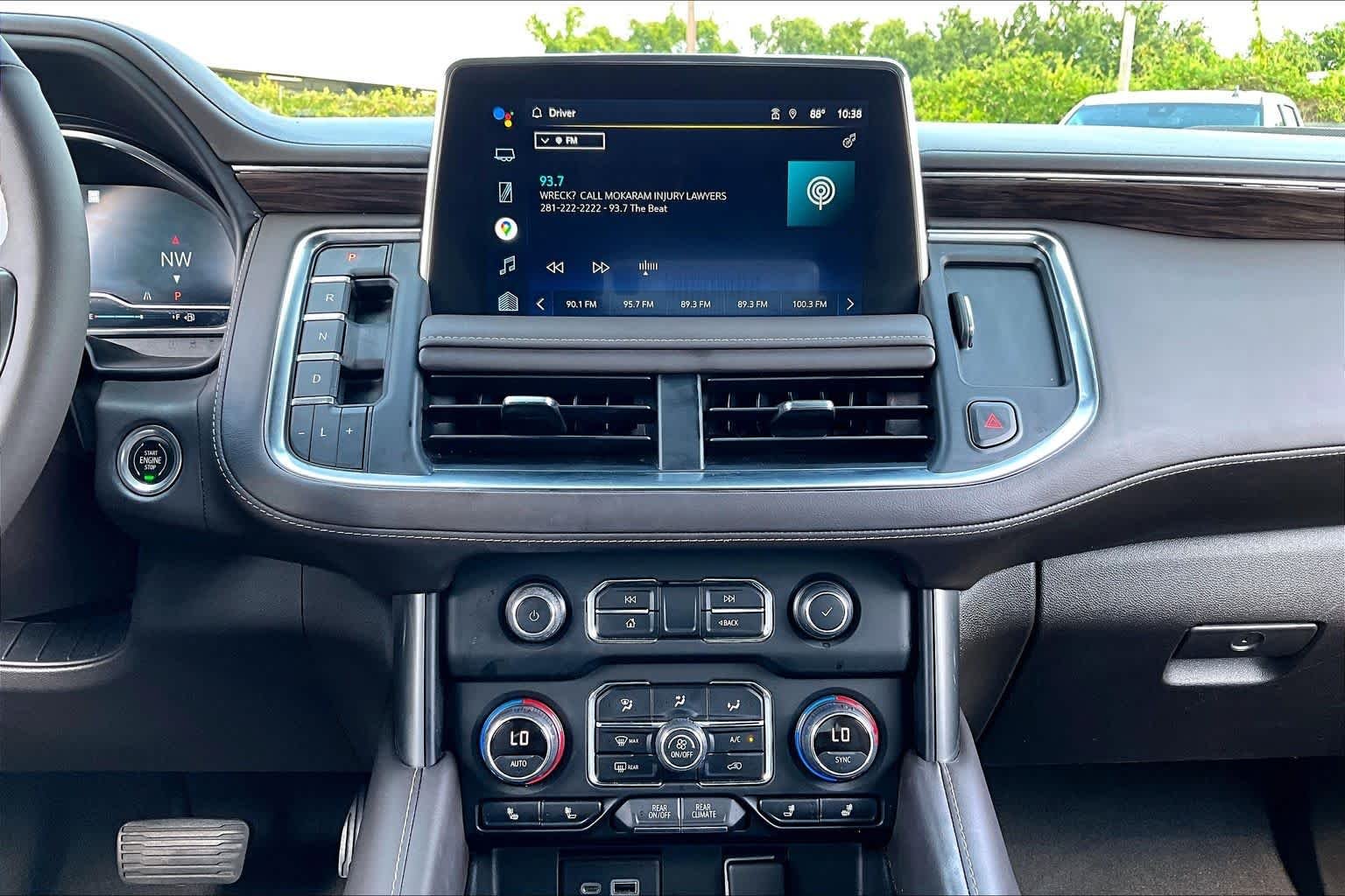 Used 2022 Summit White Chevrolet LT image 34