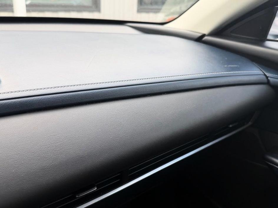 Used 2020 Blue Mazda S image 11