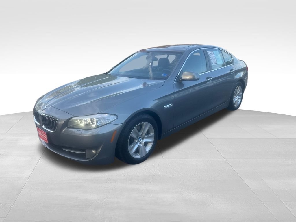 Used 2011 BMW 5 Series 528i with VIN WBAFR1C57BDS35629 for sale in Chesapeake, VA