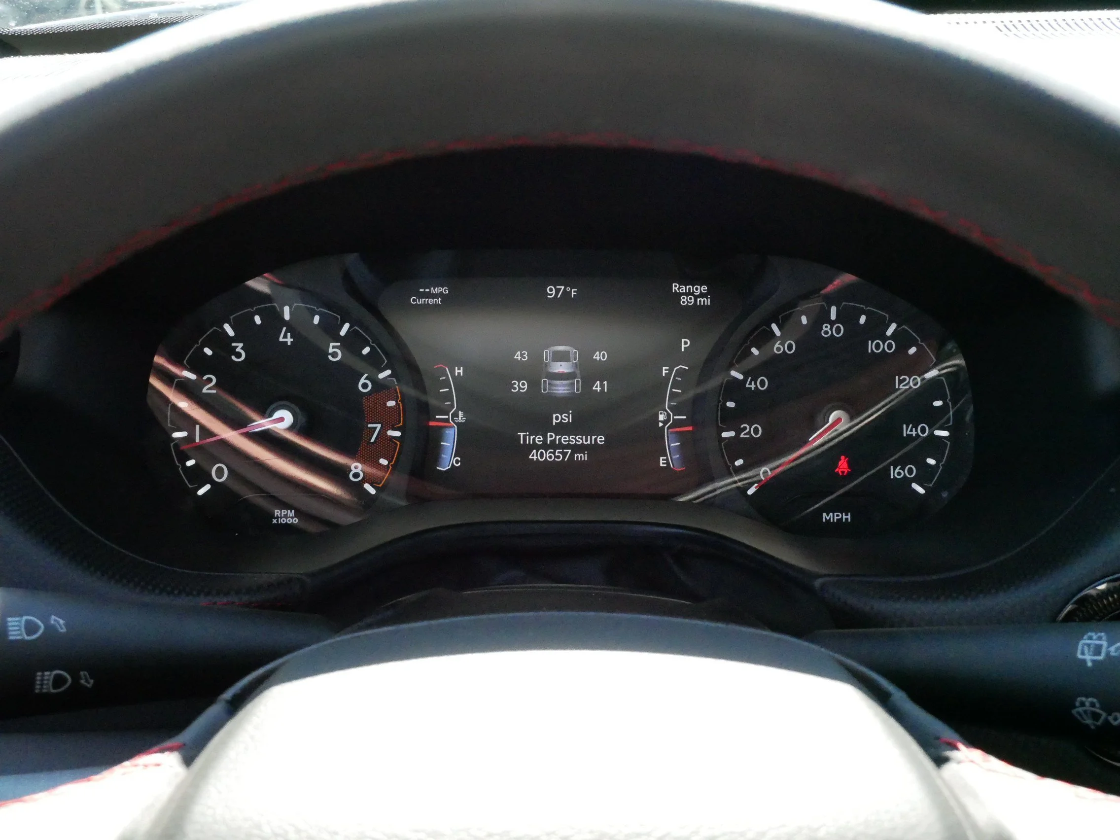 Used 2025 Bright White Clearcoat Jeep Trailhawk image 21