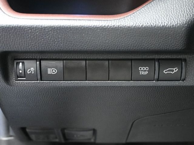 2023 Toyota RAV4 Limited - Photo 20