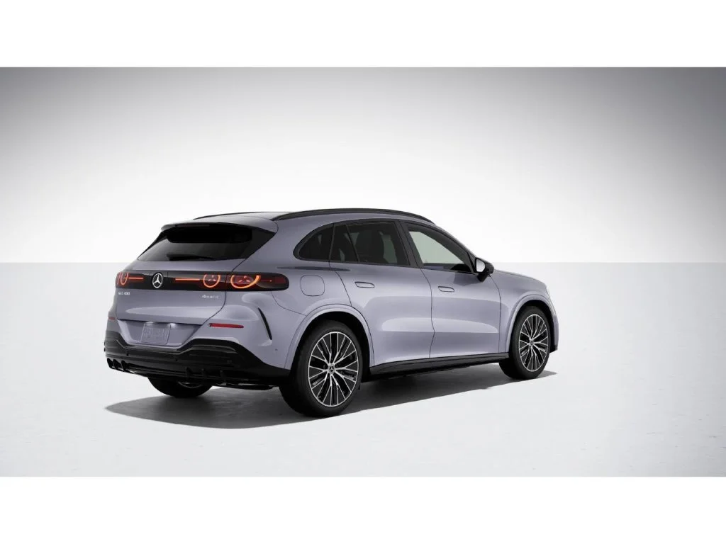 New 2027 Silver Mercedes-Benz GLC 400 image 21
