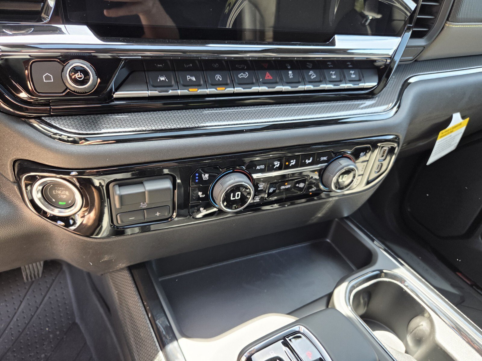 2026 Chevrolet Silverado 1500 ZR2 - Photo 29