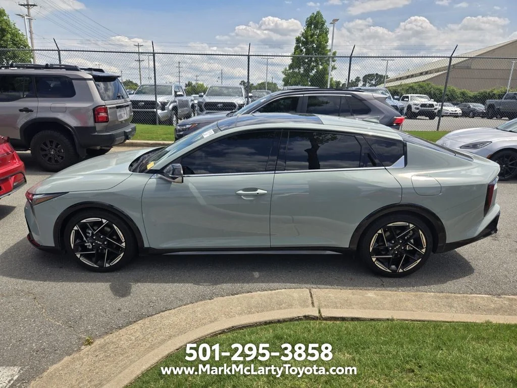 Used 2025 Blue Kia GT-Line image 2