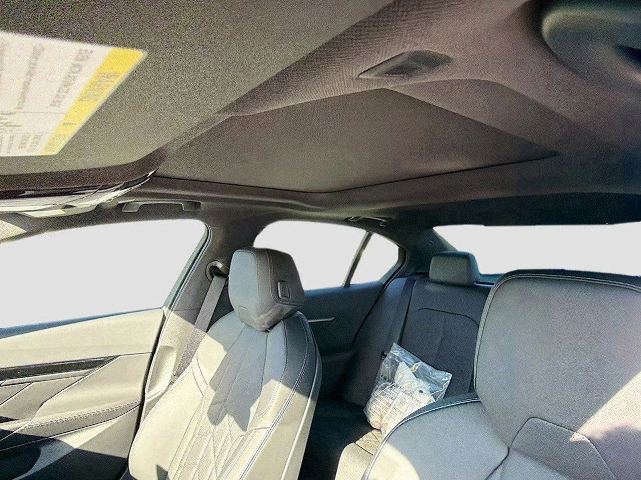 2026 BMW 5 Series 530i - Photo 28