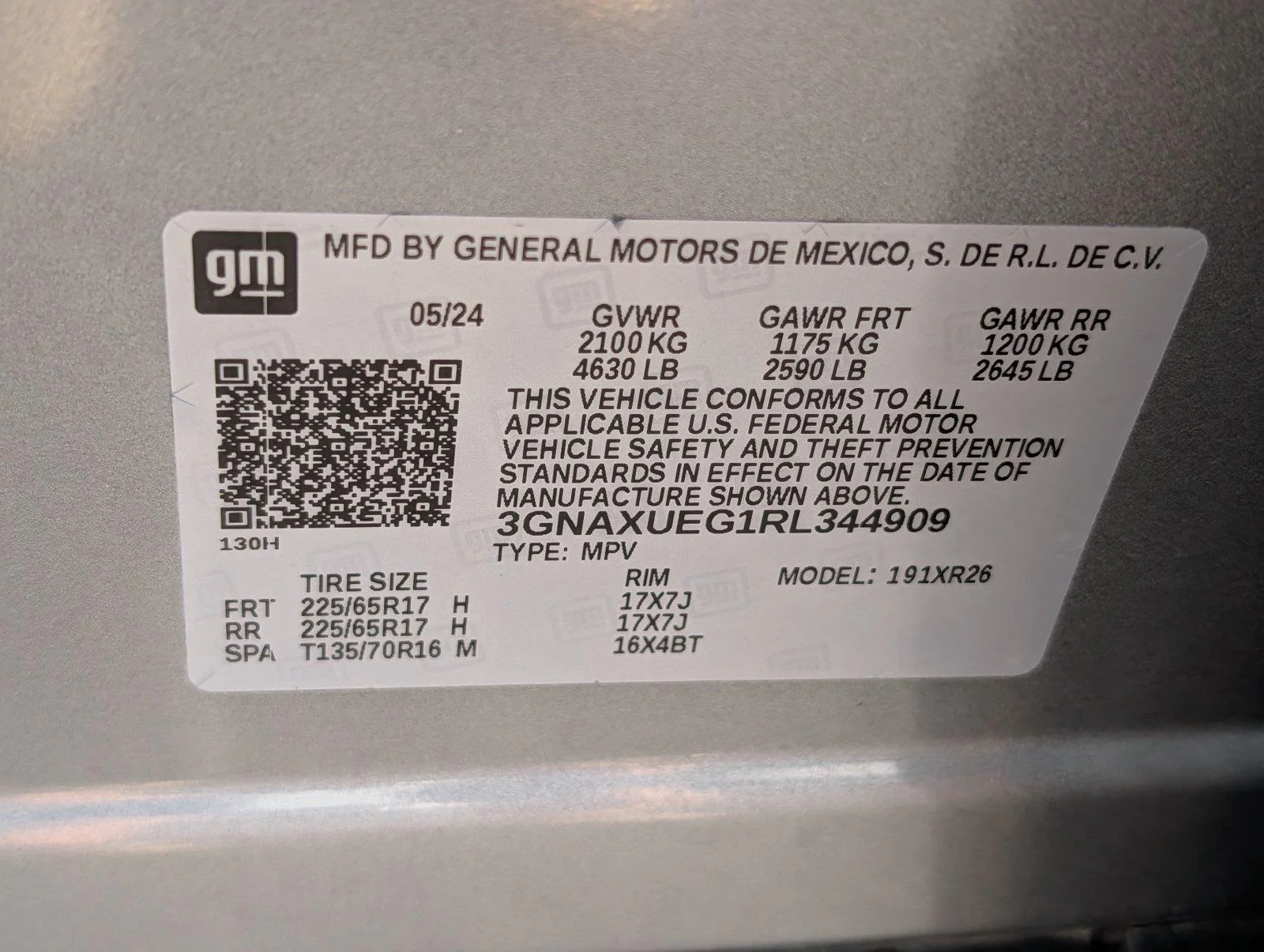 Used 2024 Sterling Gray Metallic Chevrolet LT image 36