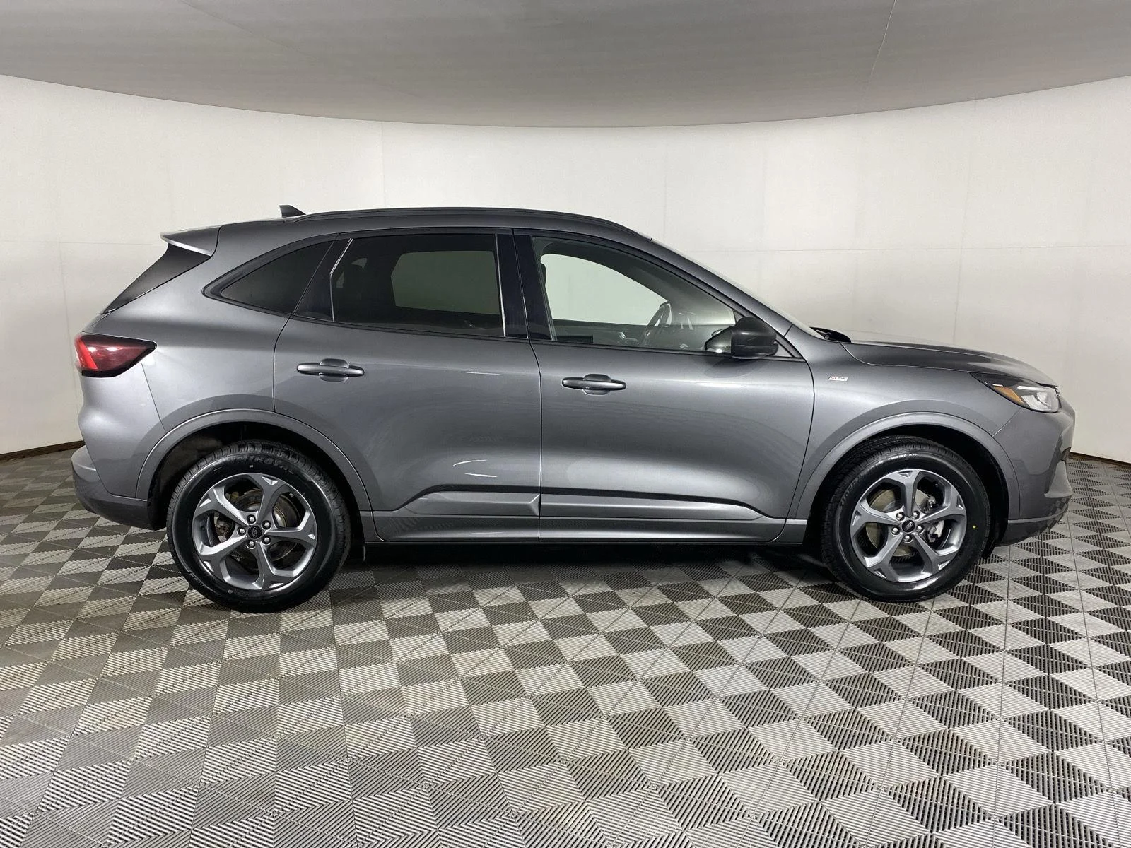 Used 2023 Carbonized Gray Ford ST-Line image 18