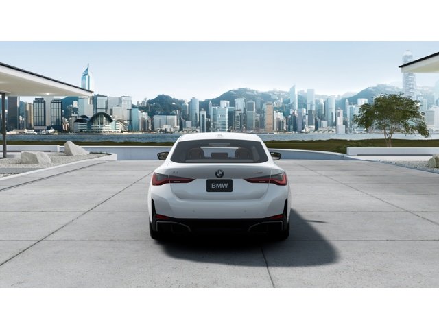 New 2026 Mineral White Metallic BMW eDrive40 image 5