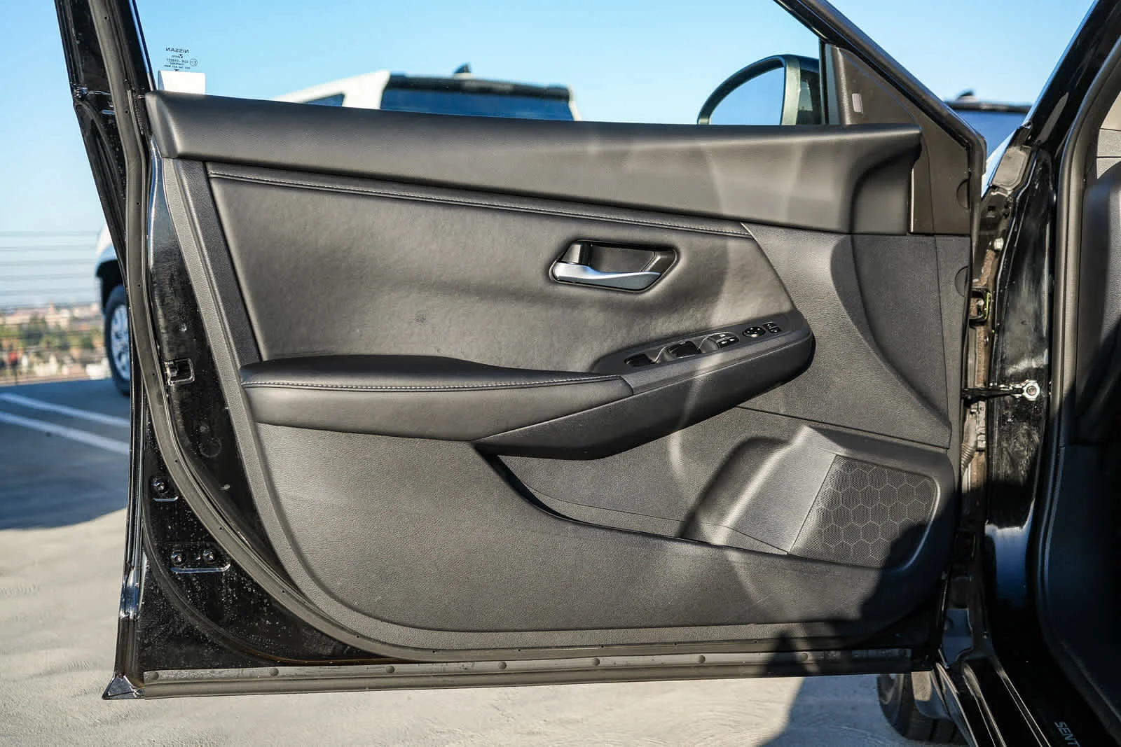 Used 2025 Super Black Nissan SV image 21
