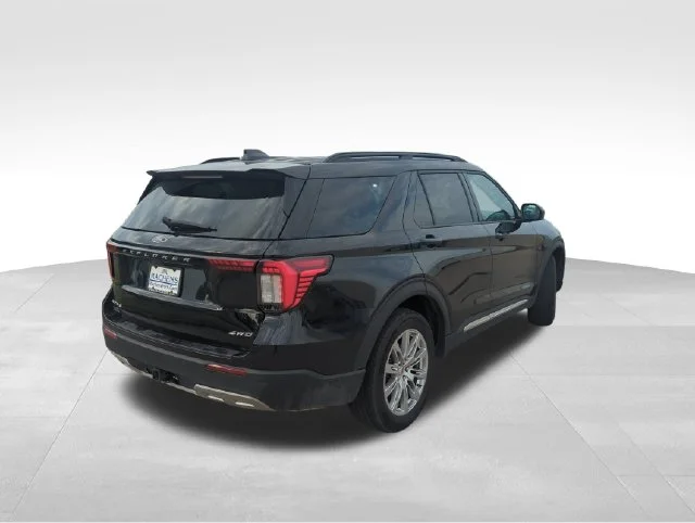 Used 2025 Black Ford Active image 10