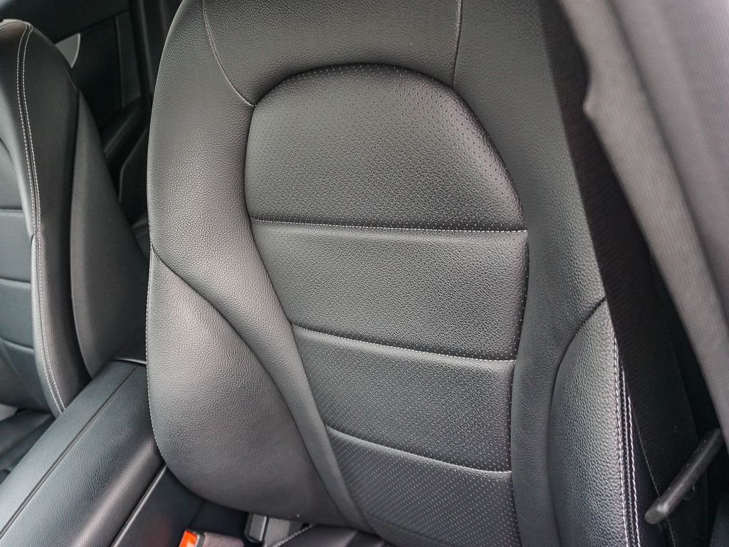 Used 2021 Gray Mercedes-Benz GLC 300 image 20