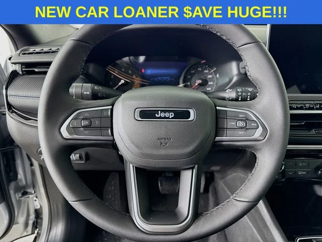 New 2026 Silver Zynith Metallic Clear-Coat Exterior Paint Jeep Latitude image 11