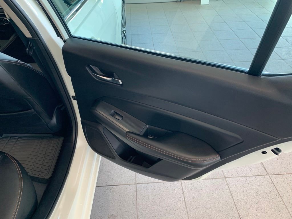 2020 Nissan Altima SR - Photo 19