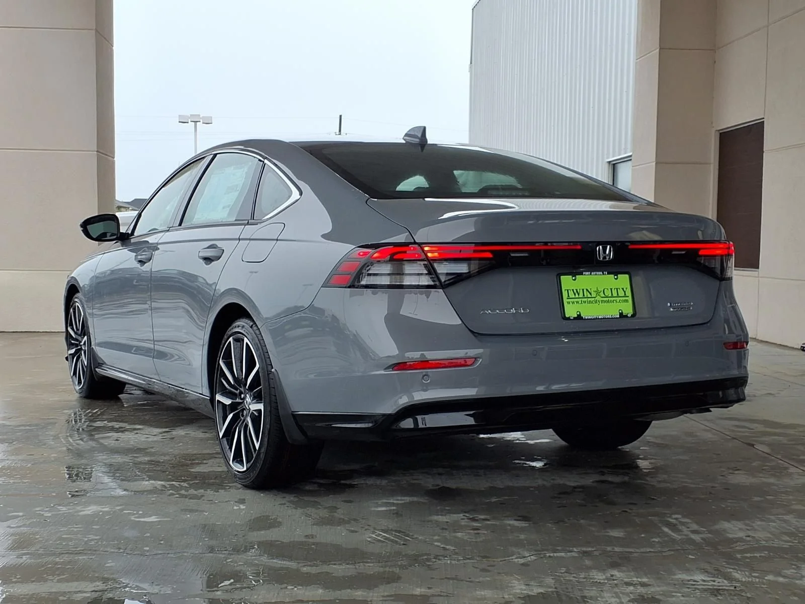 New 2026 Gray Honda Touring image 2