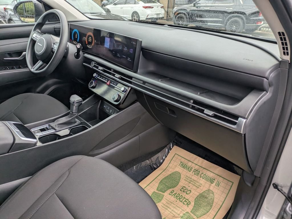 Certified Used 2025 Silver Hyundai SEL image 31