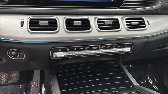 Used 2026  Mercedes-Benz GLE 350 image 31