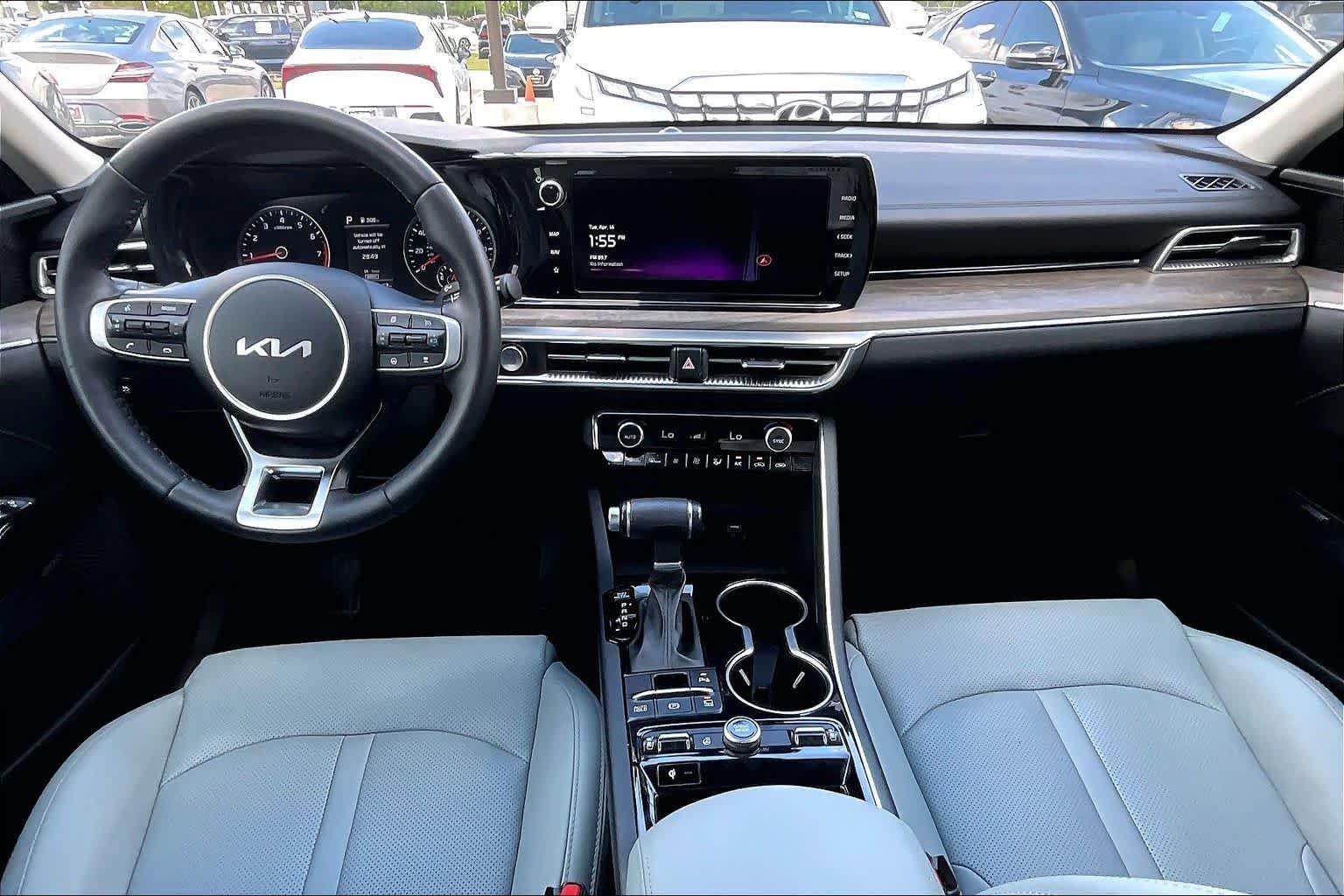 Used 2024 Ebony Black Kia EX image 15