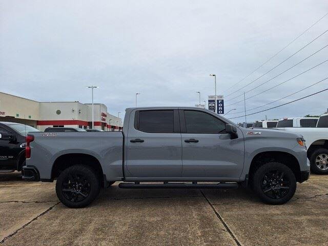 Used 2024 Slate Gray Metallic Chevrolet Custom Trail Boss image 4