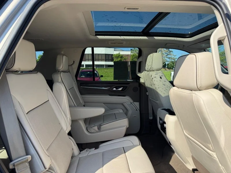 Used 2021 Beige Pearl Metallic GMC Denali image 11