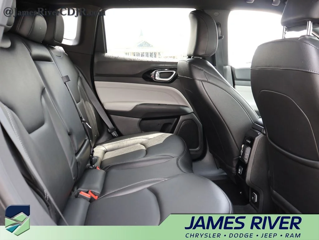 Used 2025 Black Jeep Limited image 12