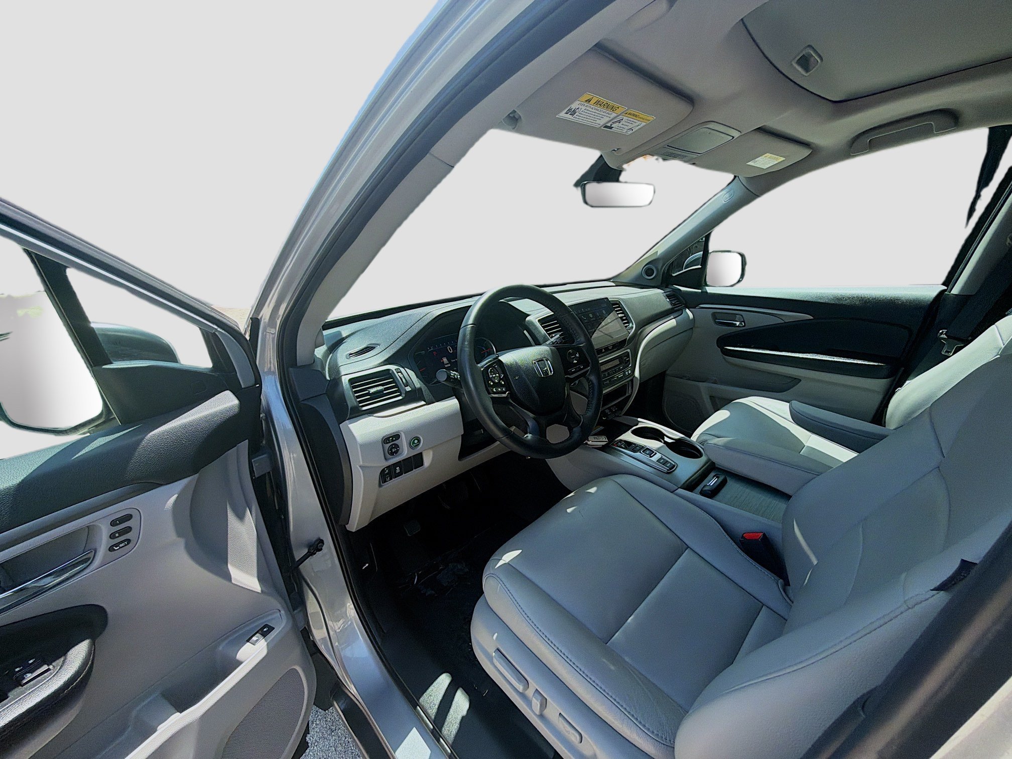 2022 Honda Pilot SE - Photo 9