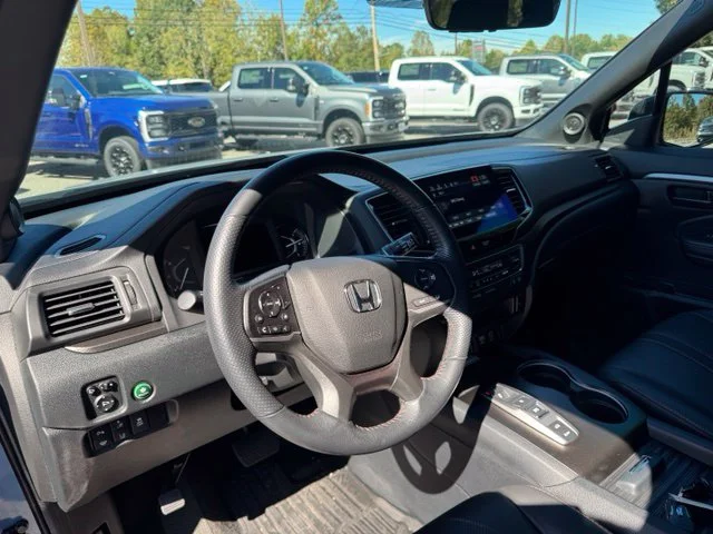 Used 2023 Gray Honda TrailSport image 16
