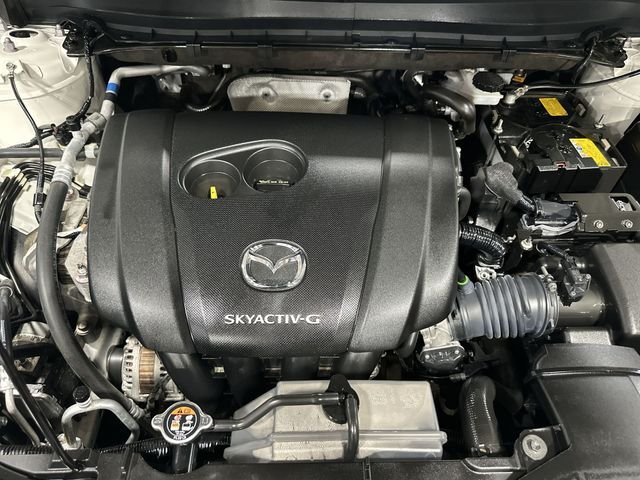 Certified Used 2024 White Mazda 2.5 S Preferred Package image 22
