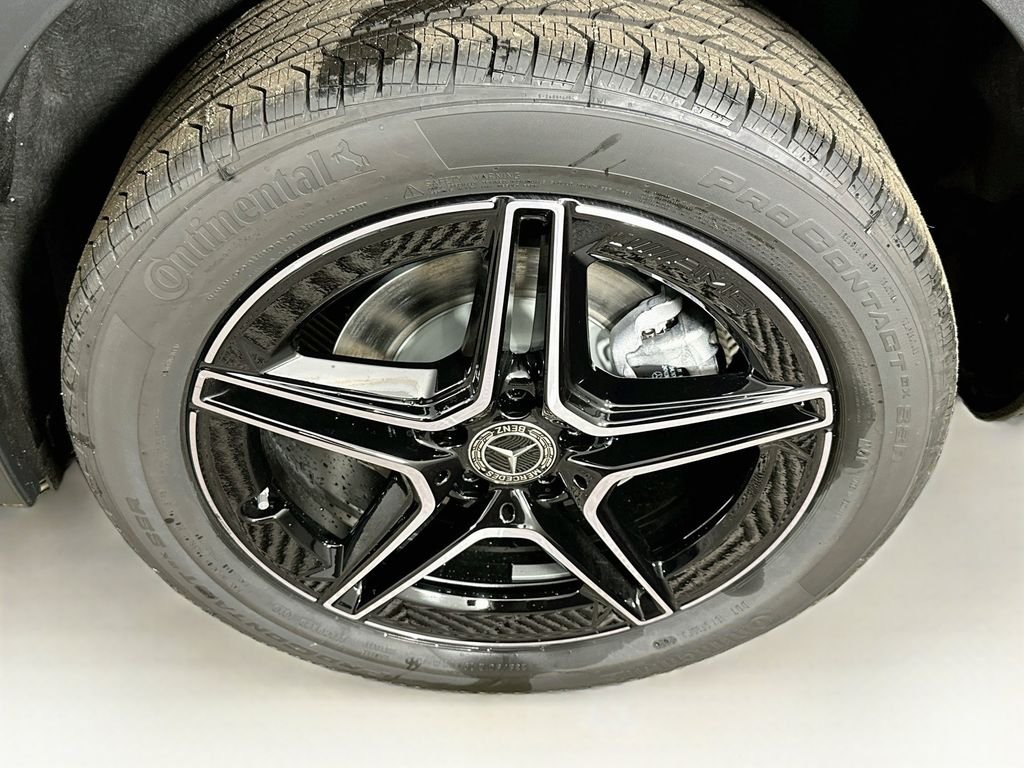 New 2026 Night Black Mercedes-Benz GLA 250 image 30