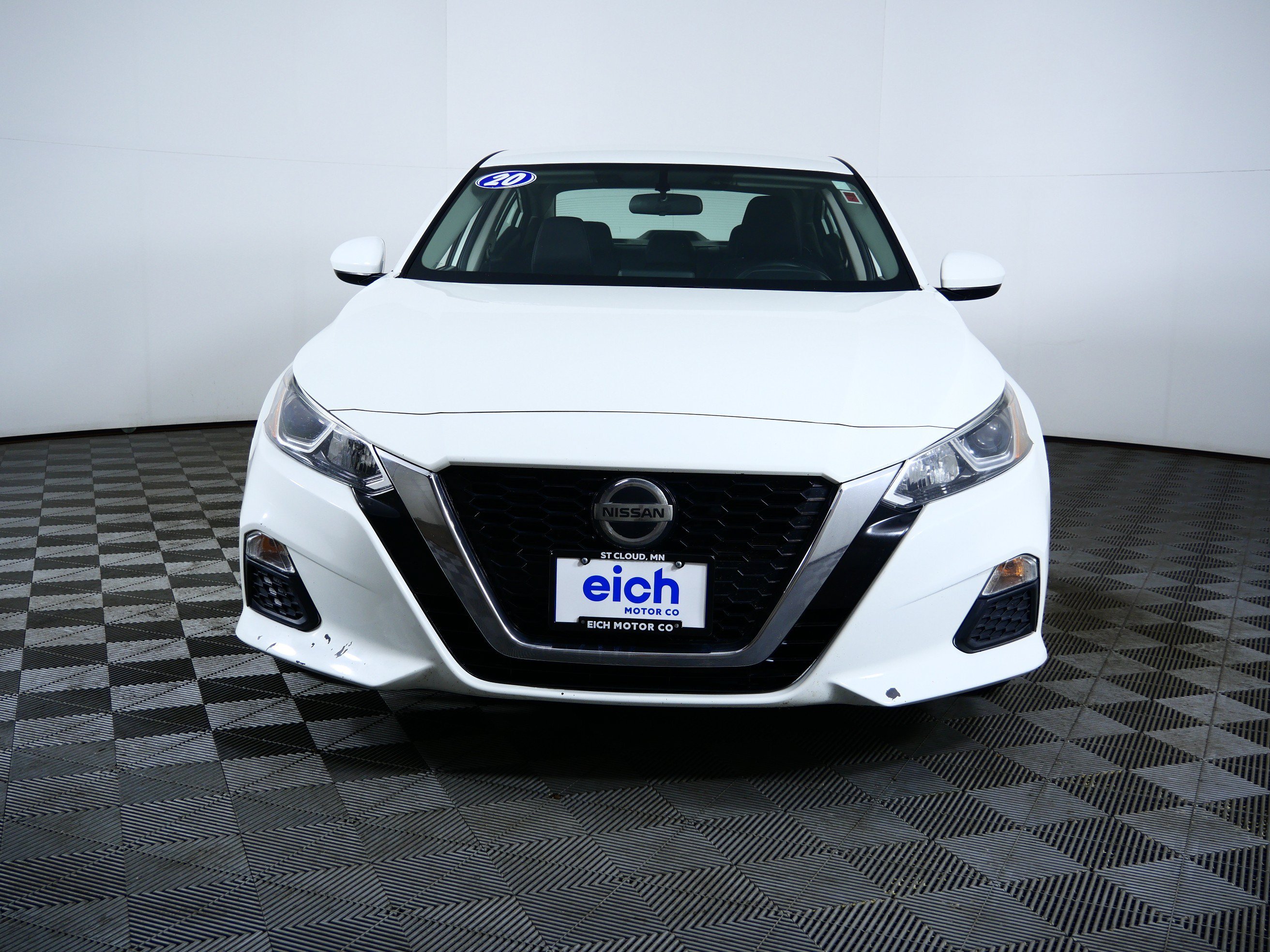 Used 2020 Nissan Altima S with VIN 1N4BL4BV7LC240364 for sale in St. Cloud, Minnesota