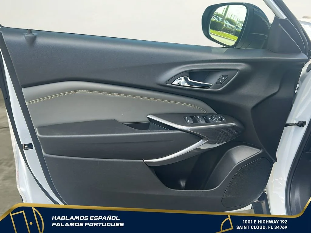 Used 2024 Summit White Chevrolet ACTIV image 10