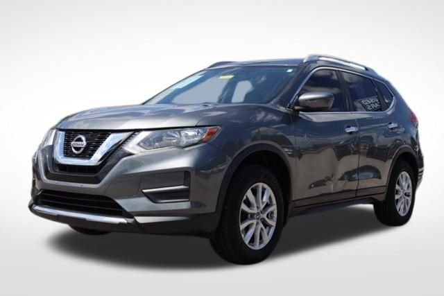 Used 2017 Gray Nissan SV image 5